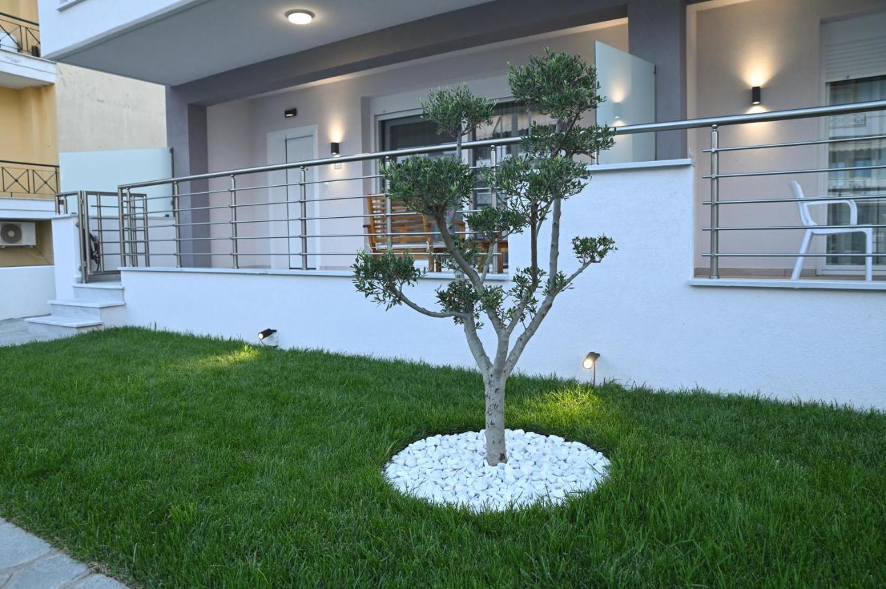 Faidra Apartments Néa Péramos Extérieur photo