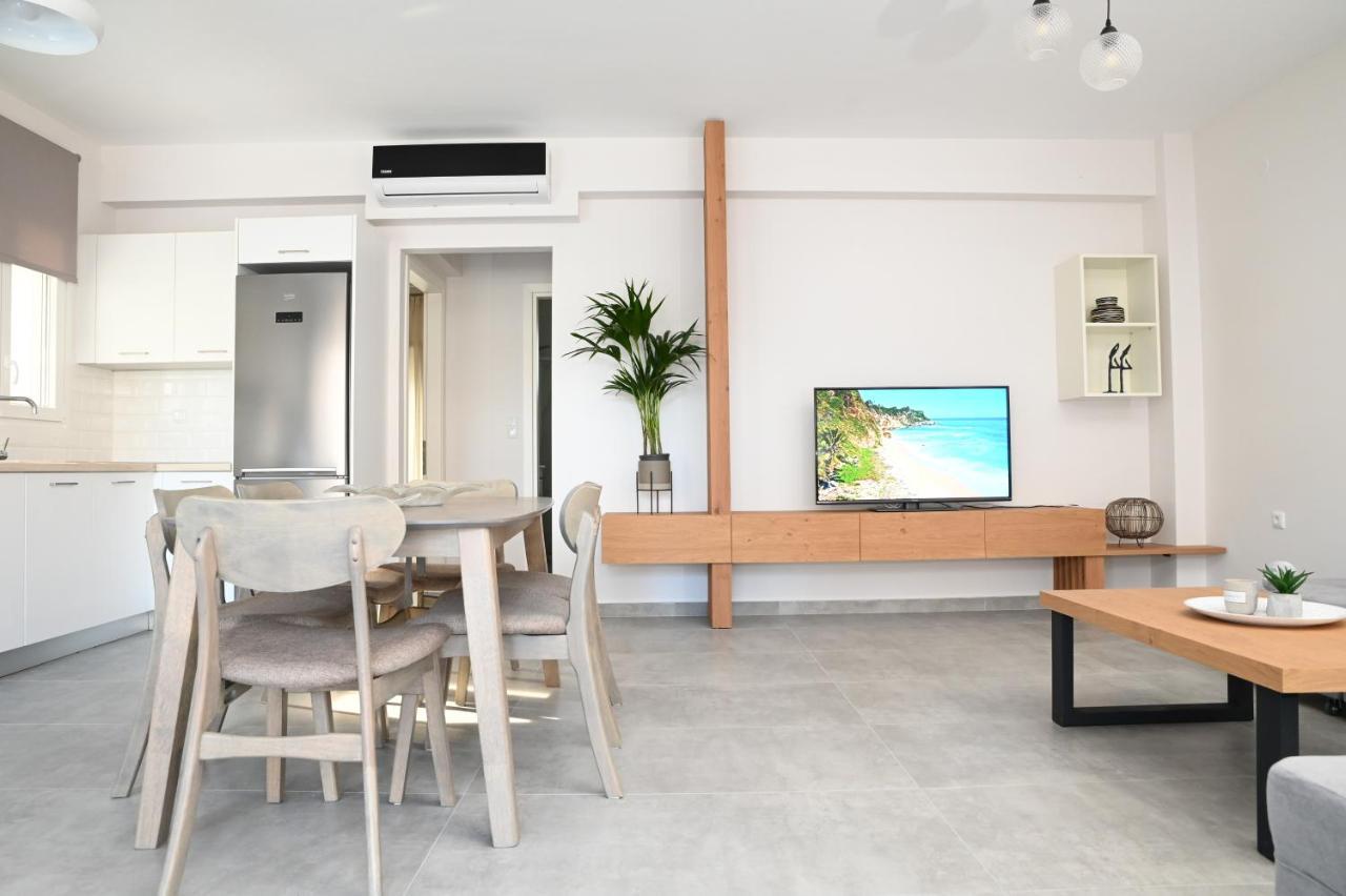Faidra Apartments Néa Péramos Extérieur photo