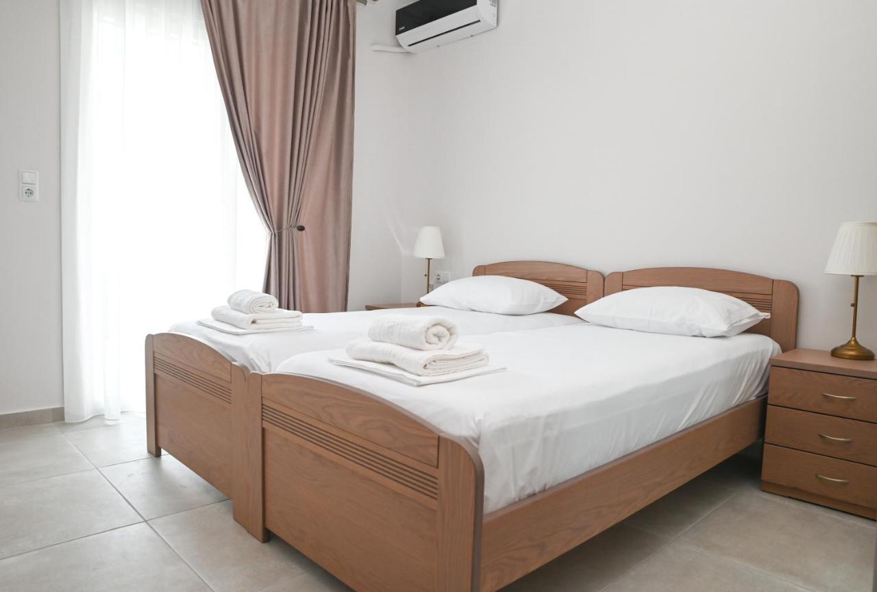 Faidra Apartments Néa Péramos Extérieur photo